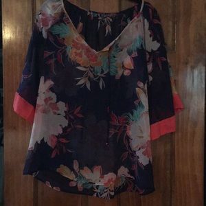 Floral top